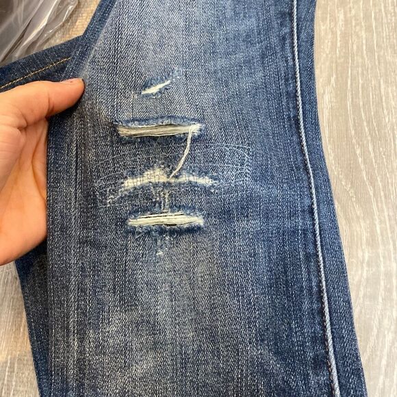 Henry & Belle Lila Straight Leg Distressed Jeans - Picture 8 of 9